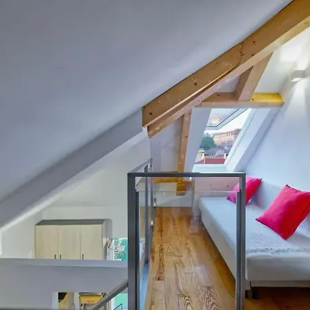 Charming Loft With Rooftop Terrace Apartamento